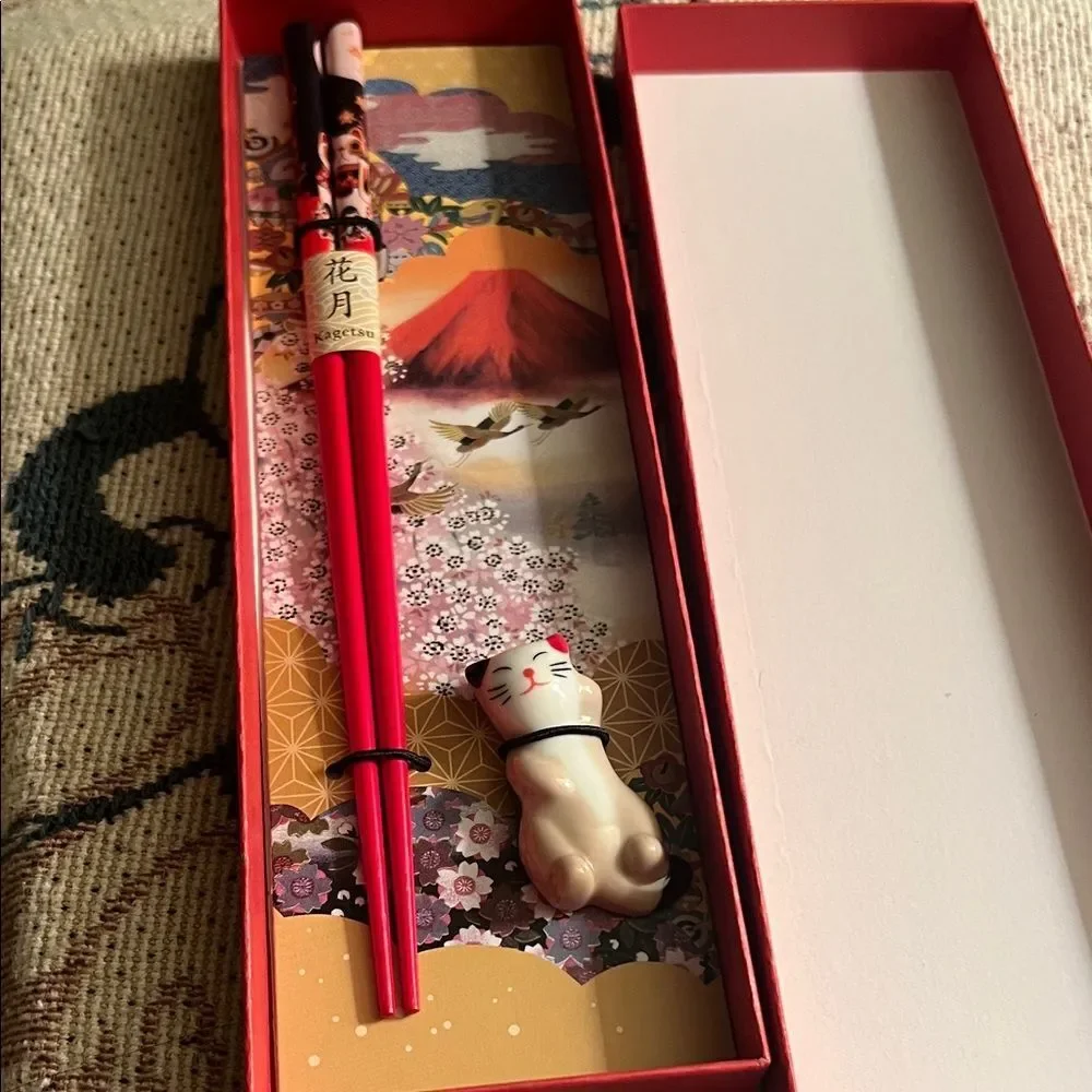 #1012+Red Chopsticks with Cat Holder